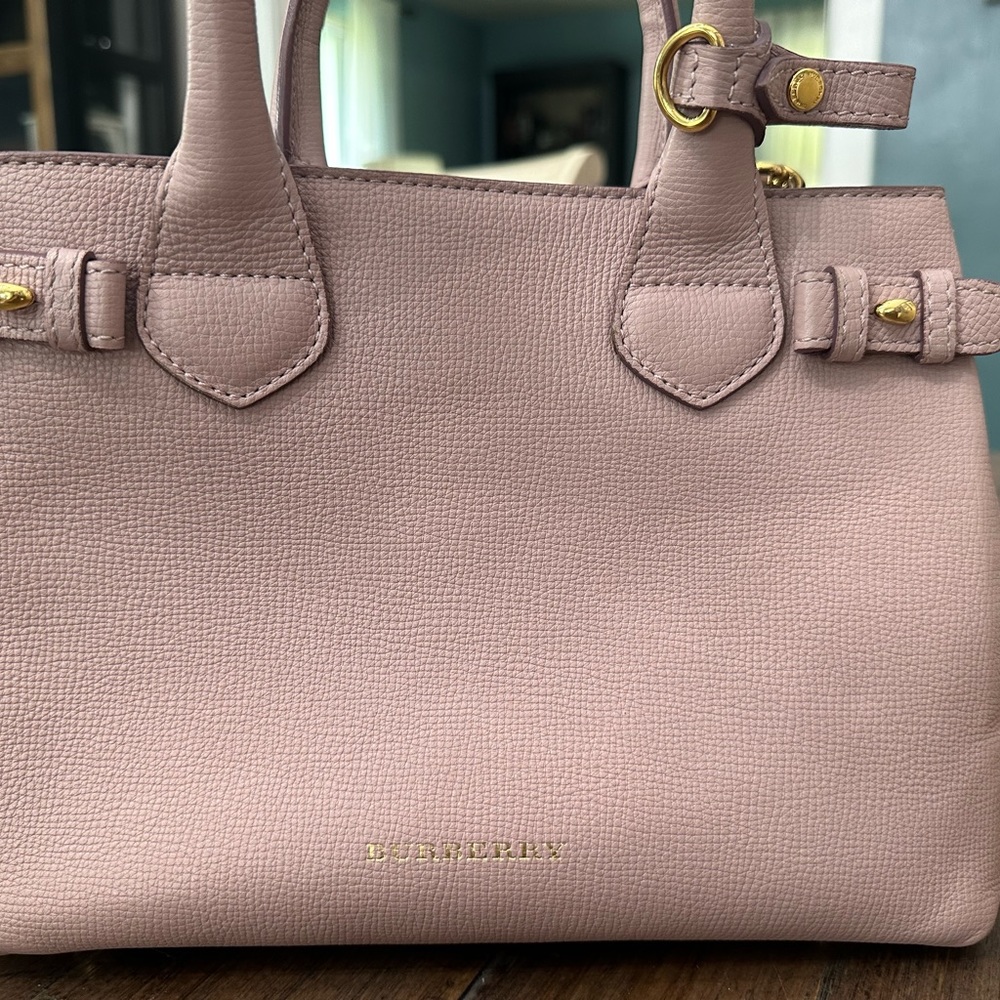 Burberry banner bag